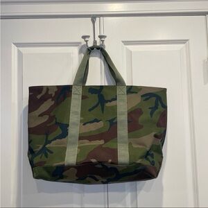 L.L. Bean Hunter’s Camo Zippered Tote Large
